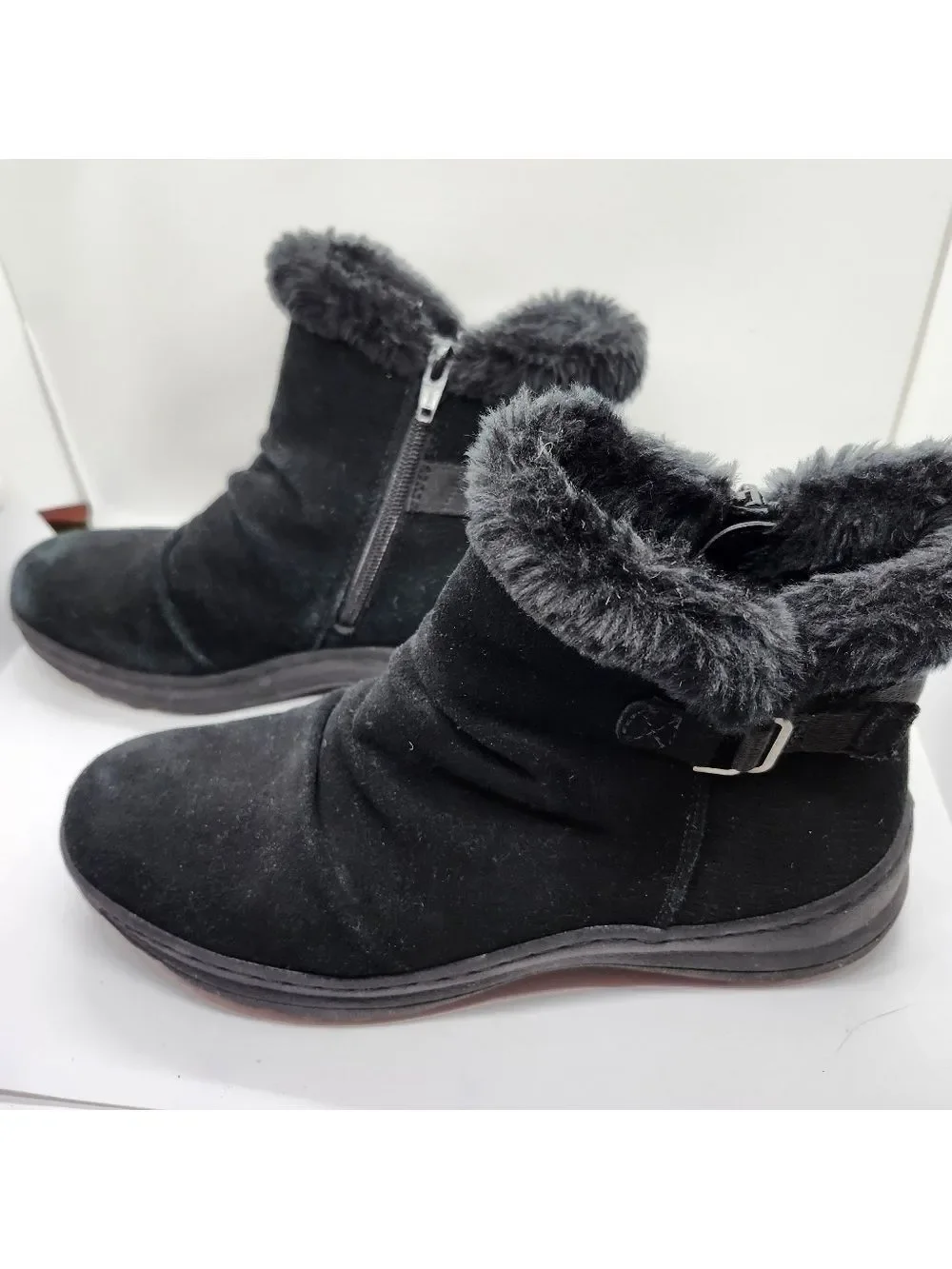 Baretraps Black Suede Ankle Boots with Faux Fur Trim Side Zip Sz 8M